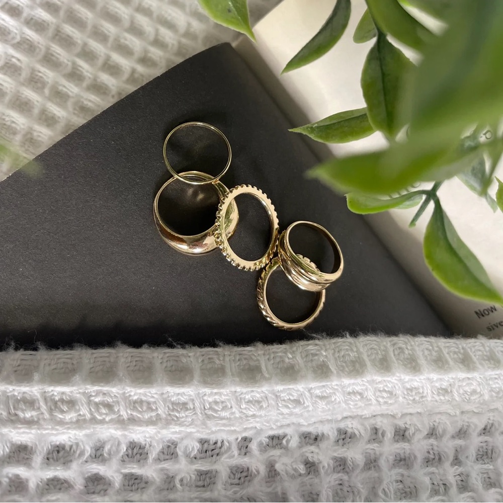 Gold Joint Ring Set